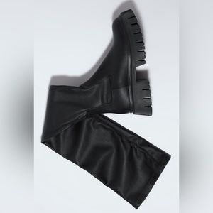 Over the knee boots, zara size 40, track sole